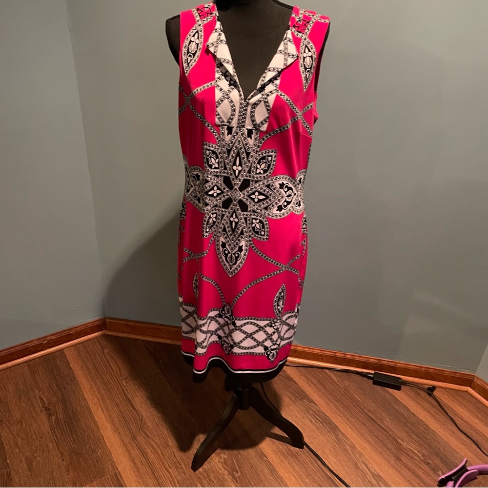 Jones New York hot pink Jersey stretch sheath size 12